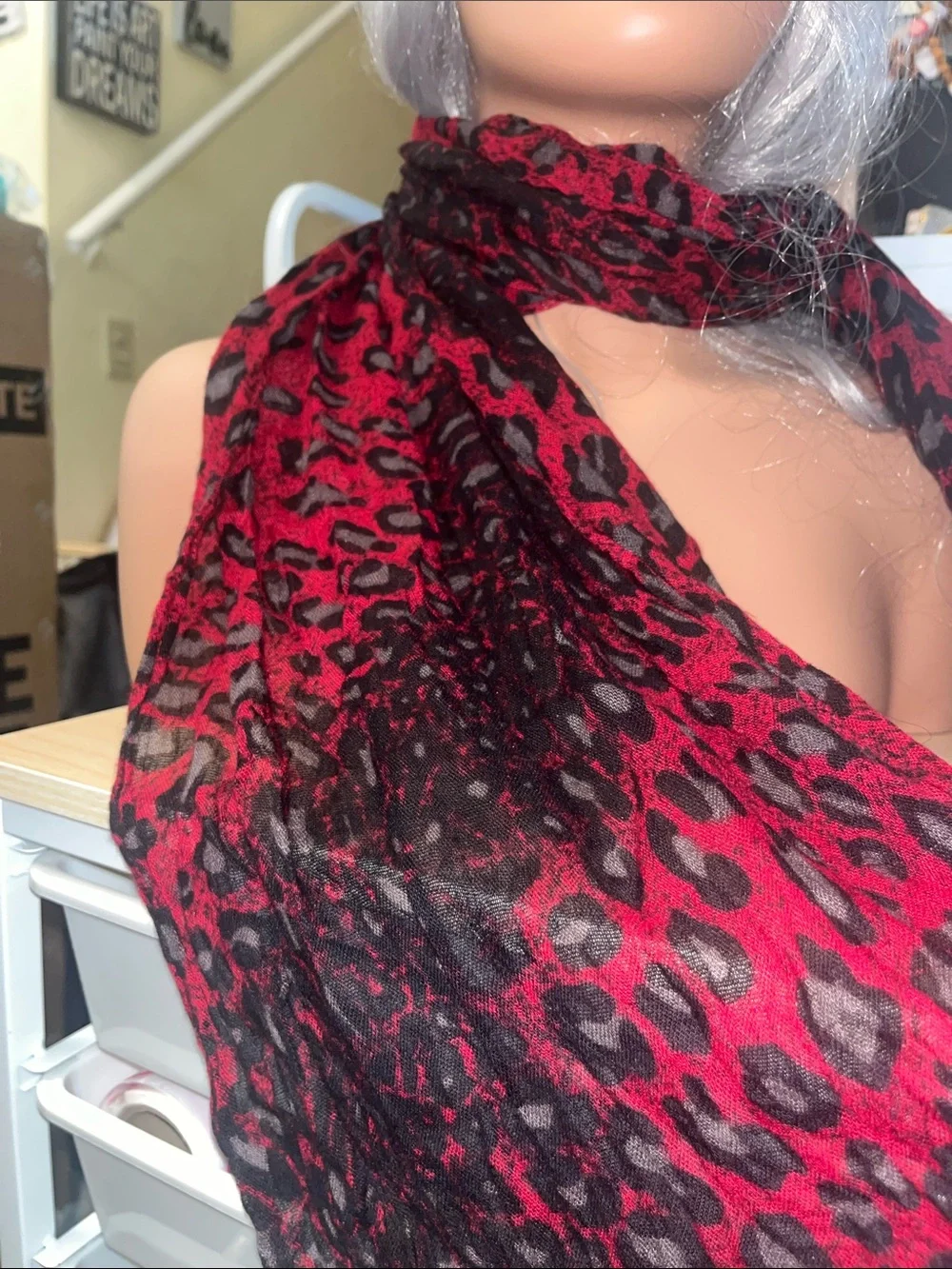 Red and Black Leopard Print Lightweight Fashion Scarf - Womens Accessories S45
